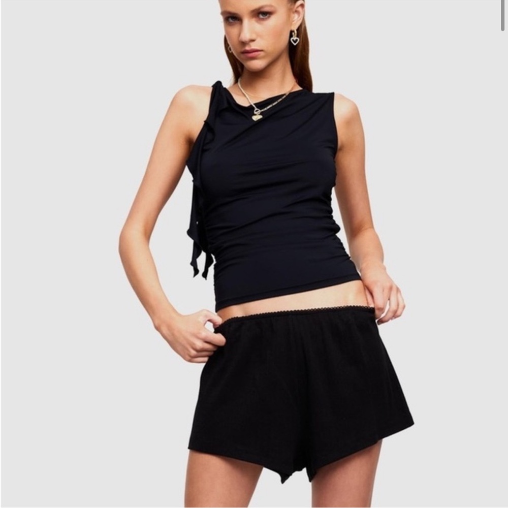 lioness shorts